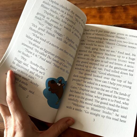 Vintage 1998 Scooby-Doo! & The Mummy's Curse Paperback Chapter Book - Picture 3 of 8